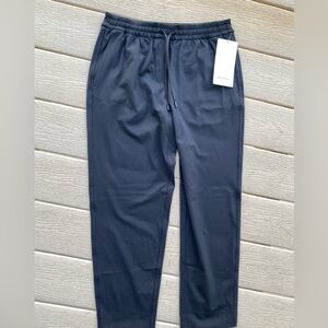 Lululemon Tapered-Leg Mid-Rise 7/8 Pant *Luxtreme